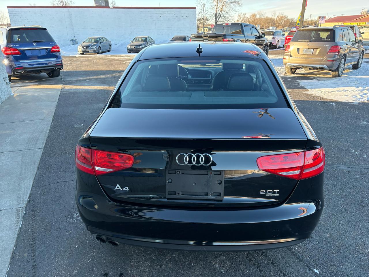 Audi A4 4dr Sdn Auto quattro 2.0T Premium 2014