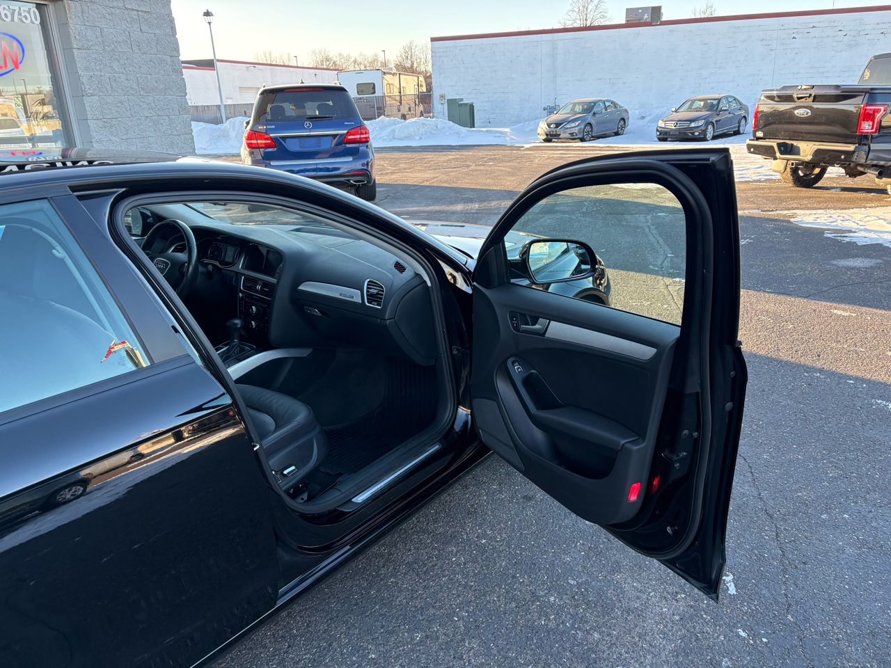 Audi A4 4dr Sdn Auto quattro 2.0T Premium 2014