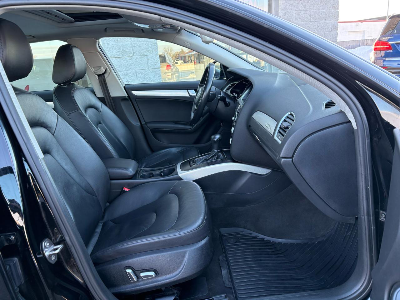 Audi A4 4dr Sdn Auto quattro 2.0T Premium 2014