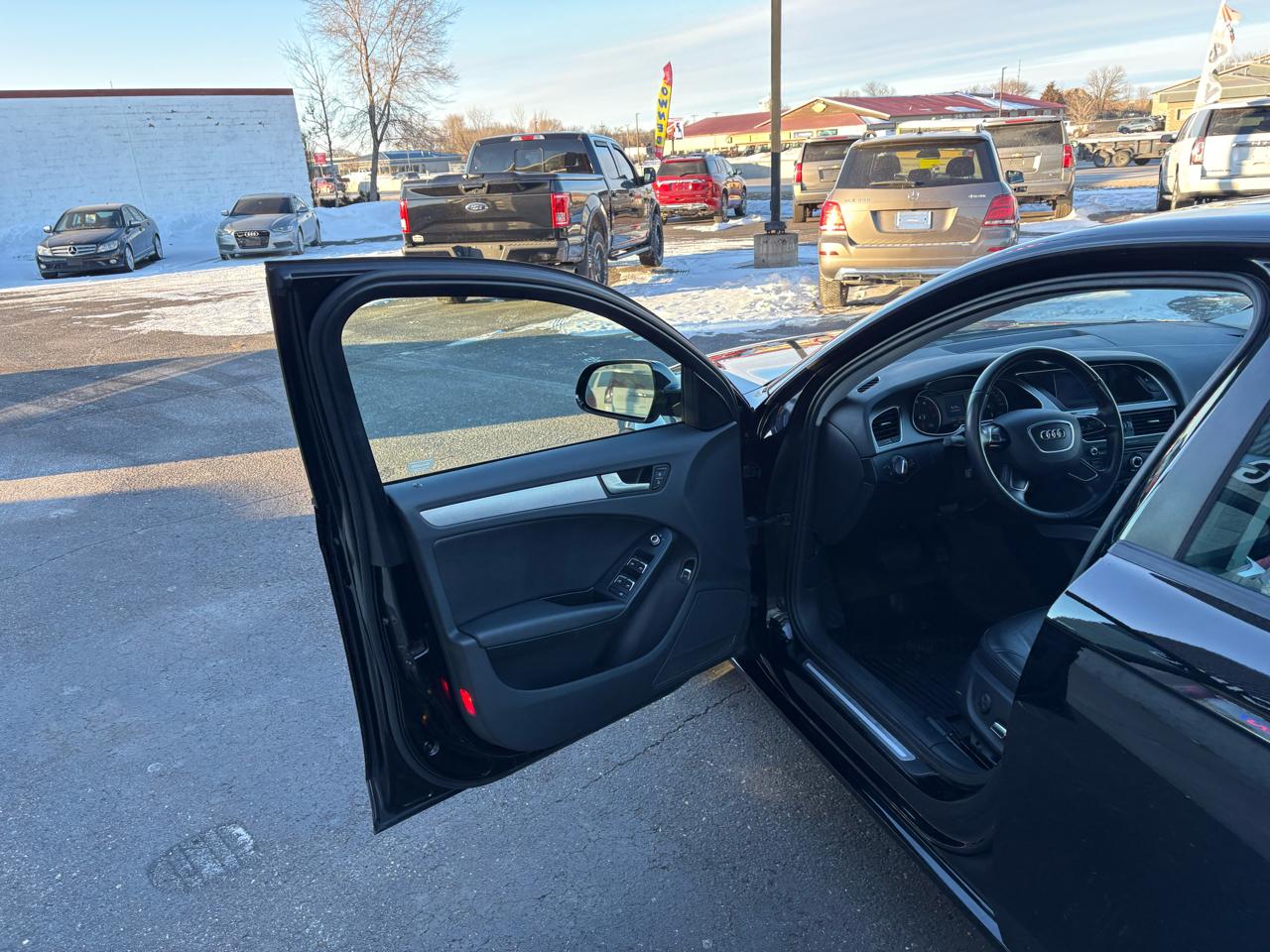 Audi A4 4dr Sdn Auto quattro 2.0T Premium 2014