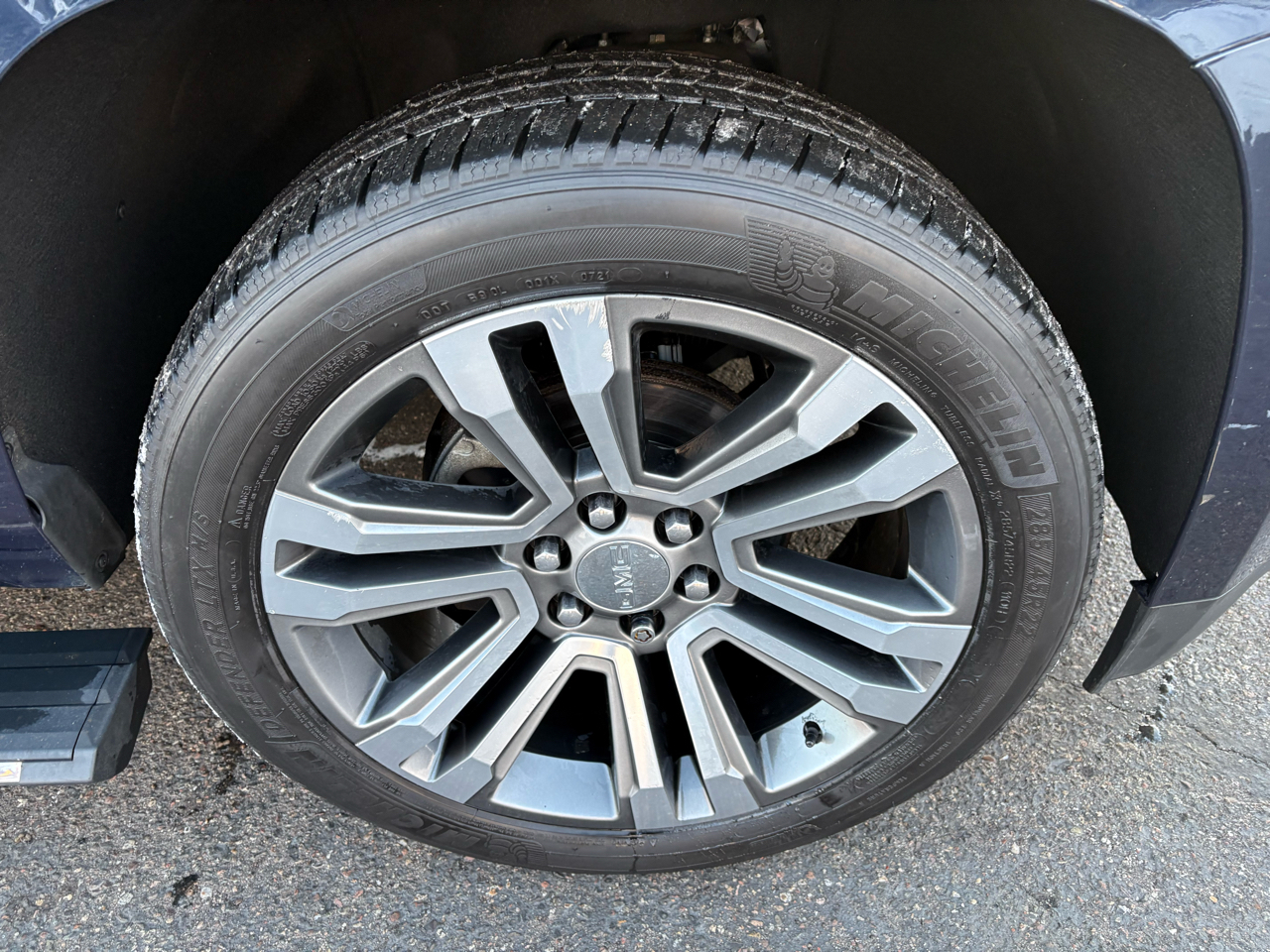 GMC Yukon 4WD 4dr Denali 2019