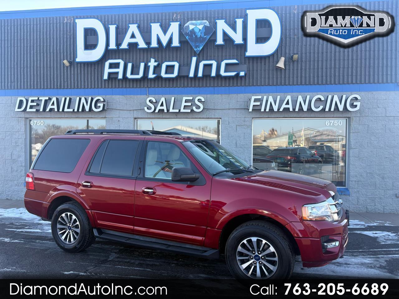 Ford Expedition 4dr XLT 4WD 2015