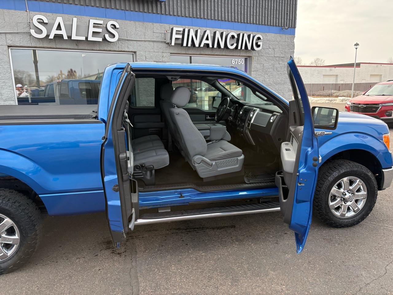 Ford F-150 4WD SuperCab 145" XLT 2013