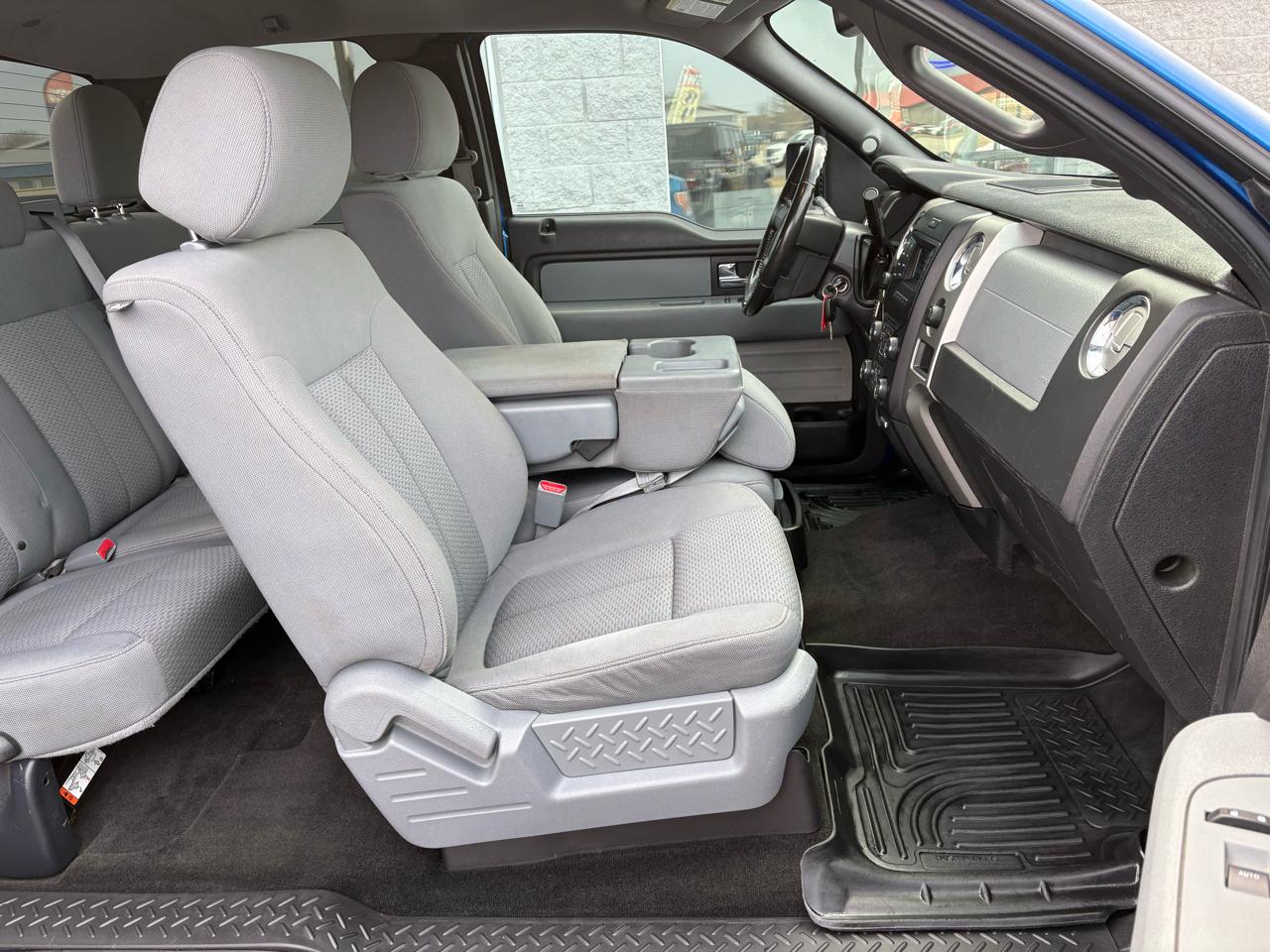 Ford F-150 4WD SuperCab 145" XLT 2013