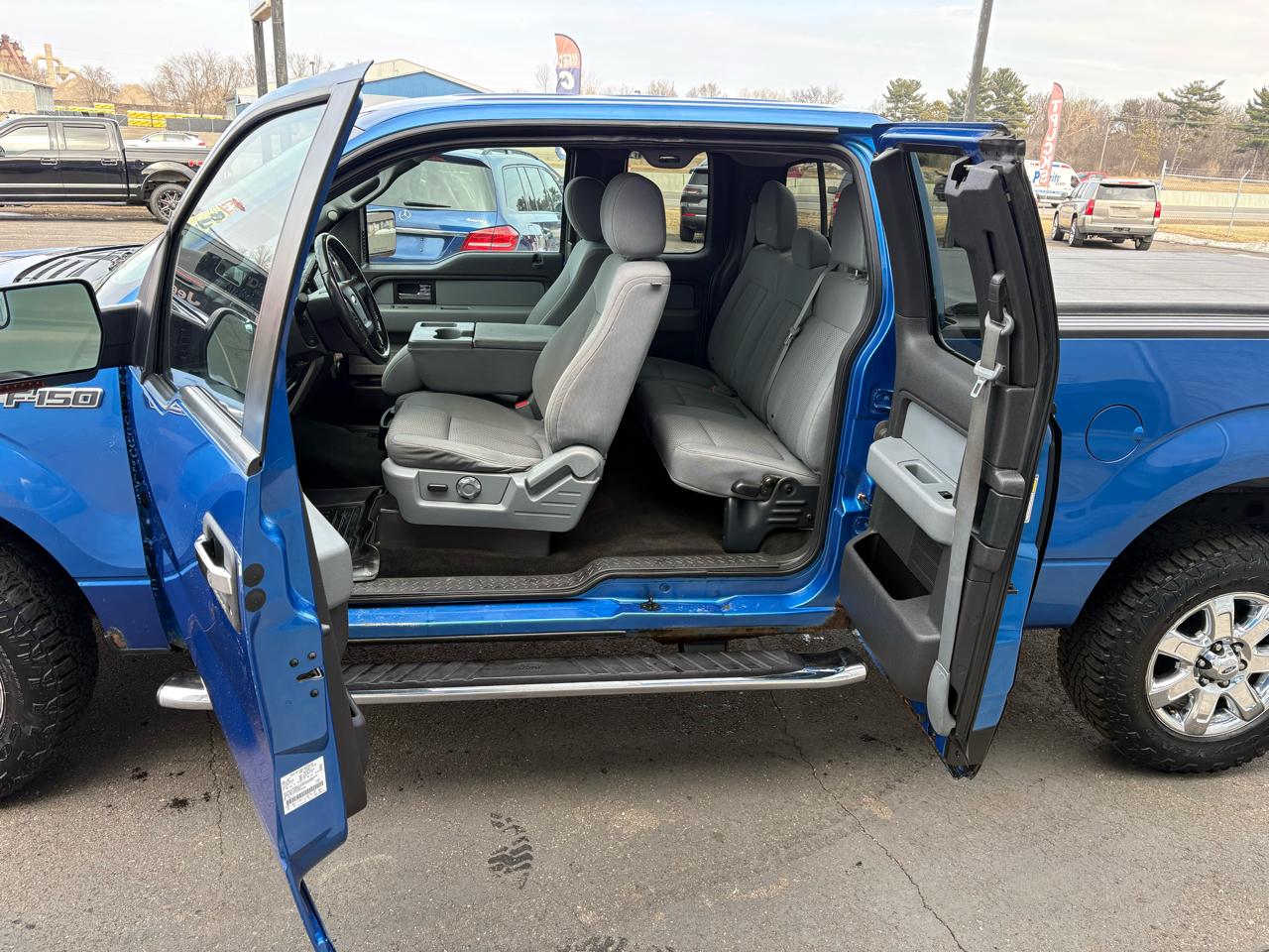 Ford F-150 4WD SuperCab 145" XLT 2013