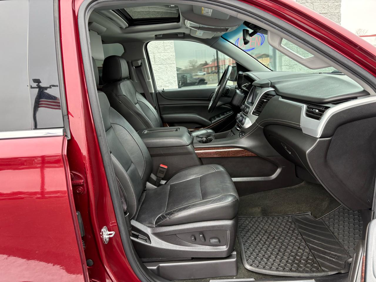 GMC Yukon XL 4WD 4dr SLT 2017