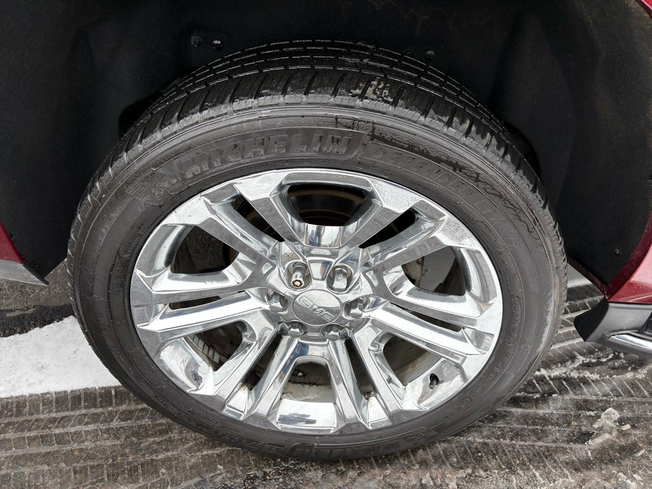 GMC Yukon XL 4WD 4dr SLT 2017