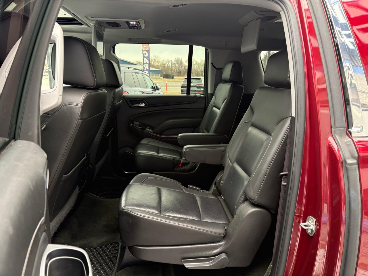 GMC Yukon XL 4WD 4dr SLT 2017