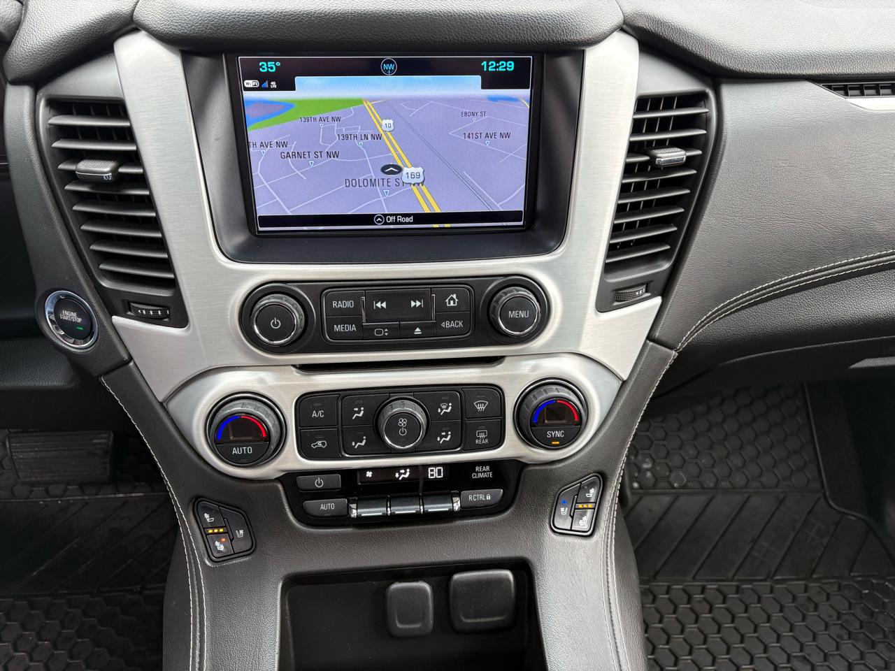 GMC Yukon XL 4WD 4dr SLT 2017