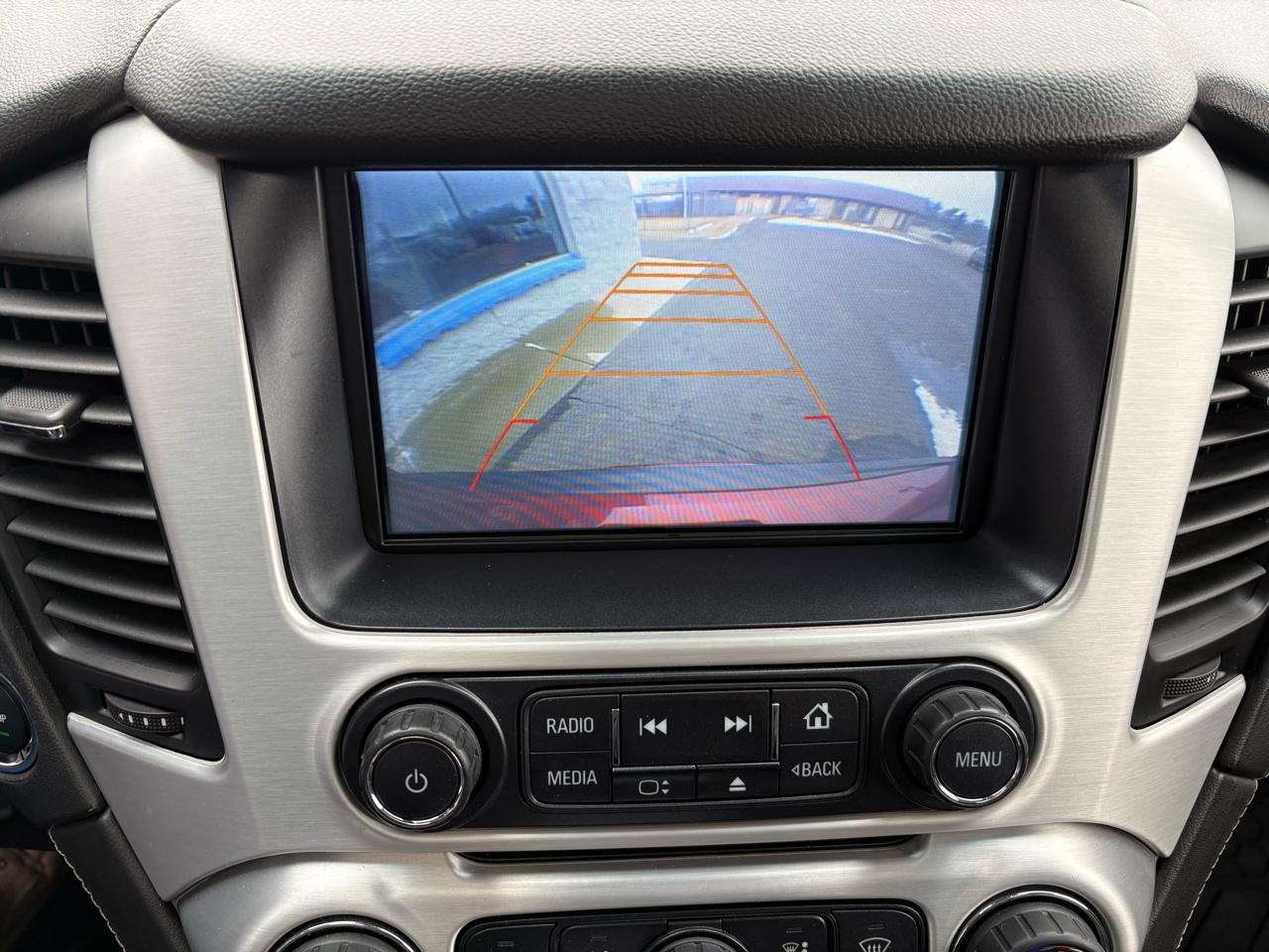 GMC Yukon XL 4WD 4dr SLT 2017