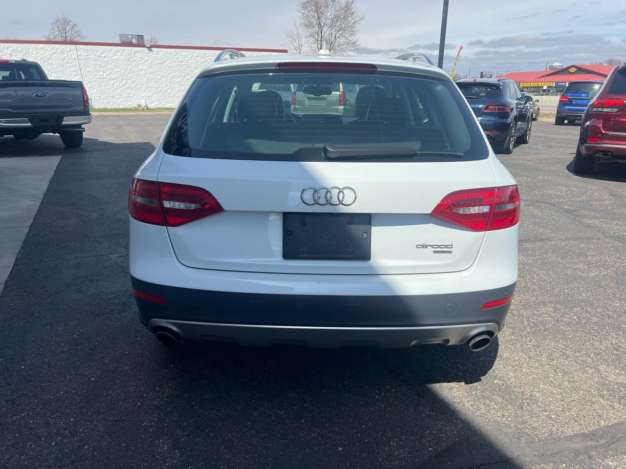 Audi allroad 4dr Wgn Premium Plus 2014