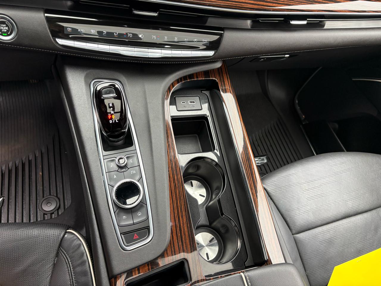 Cadillac Escalade ESV 4WD 4dr Premium Luxury 2023