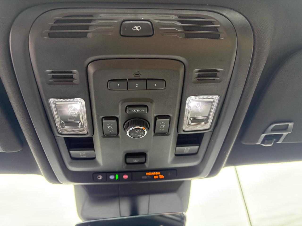 Cadillac Escalade ESV 4WD 4dr Premium Luxury 2023