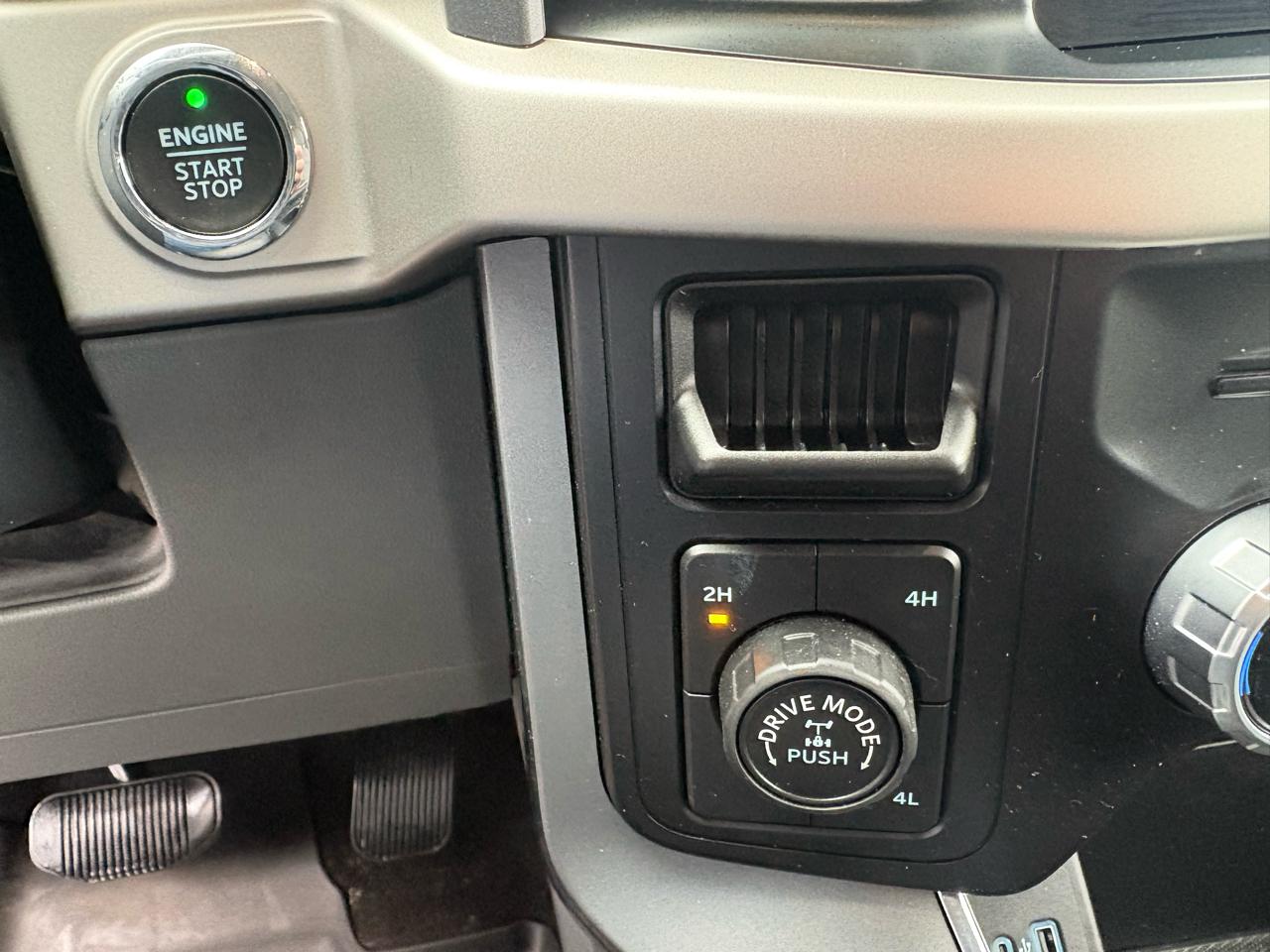 Ford F-150 XLT 4WD SuperCrew 5.5' Box 2021