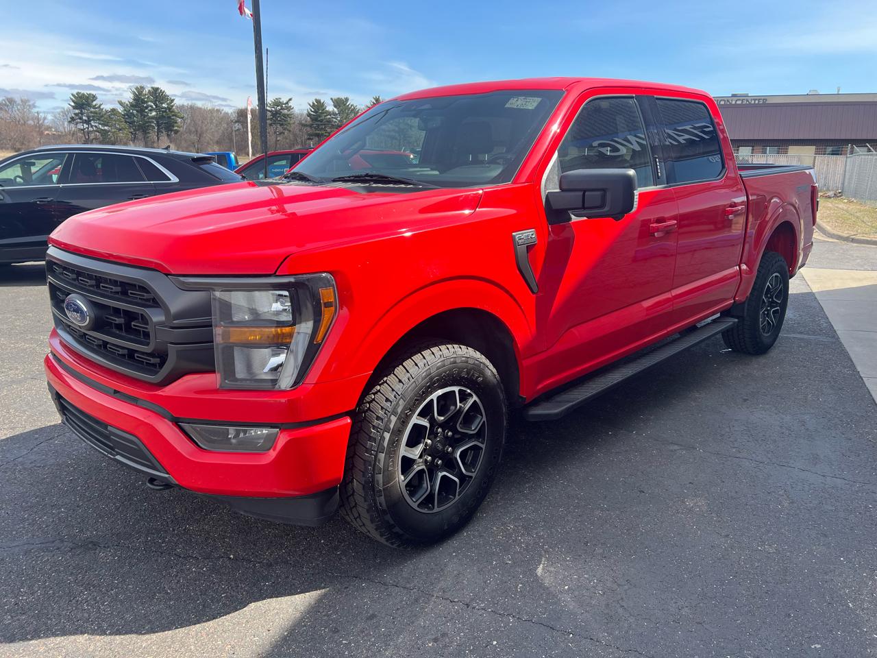 Ford F-150 XLT 4WD SuperCrew 5.5' Box 2023
