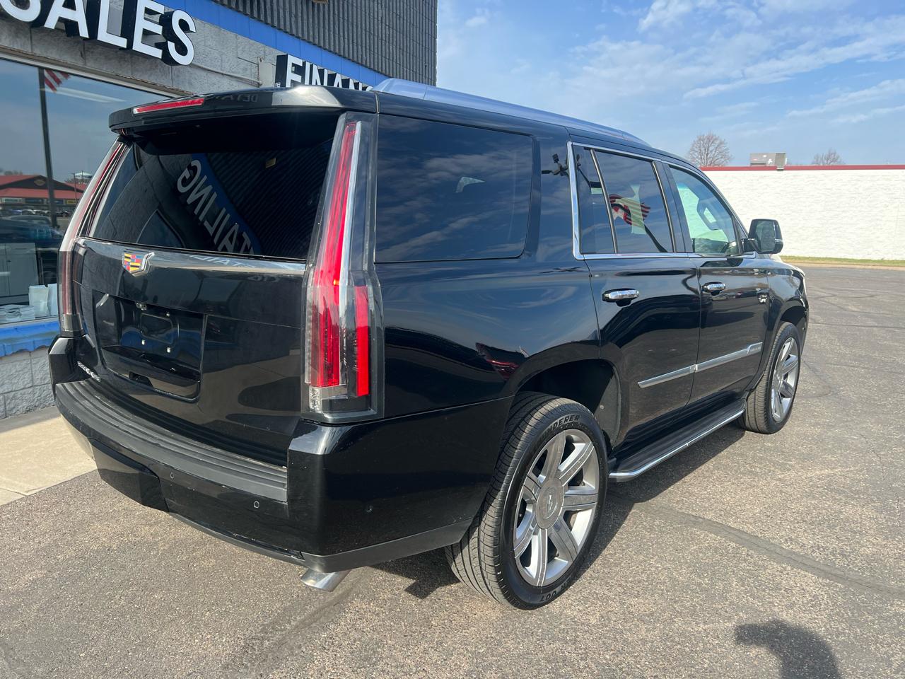 Cadillac Escalade 4WD 4dr Luxury 2020