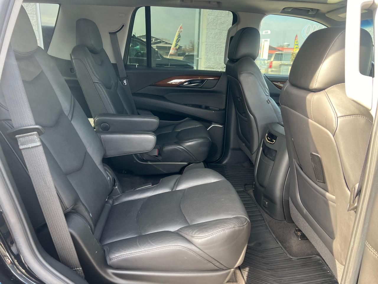Cadillac Escalade 4WD 4dr Luxury 2020