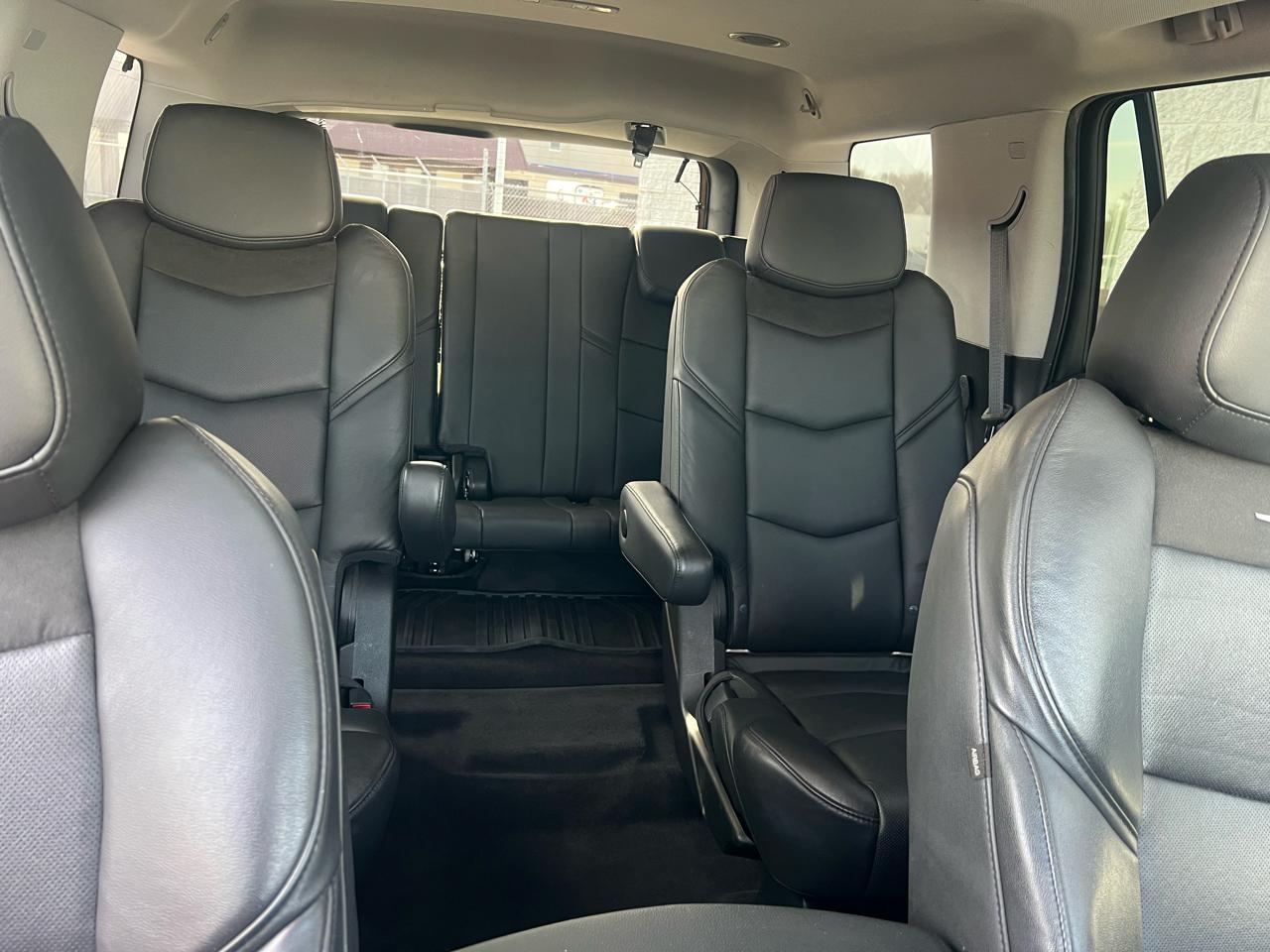Cadillac Escalade 4WD 4dr Luxury 2020