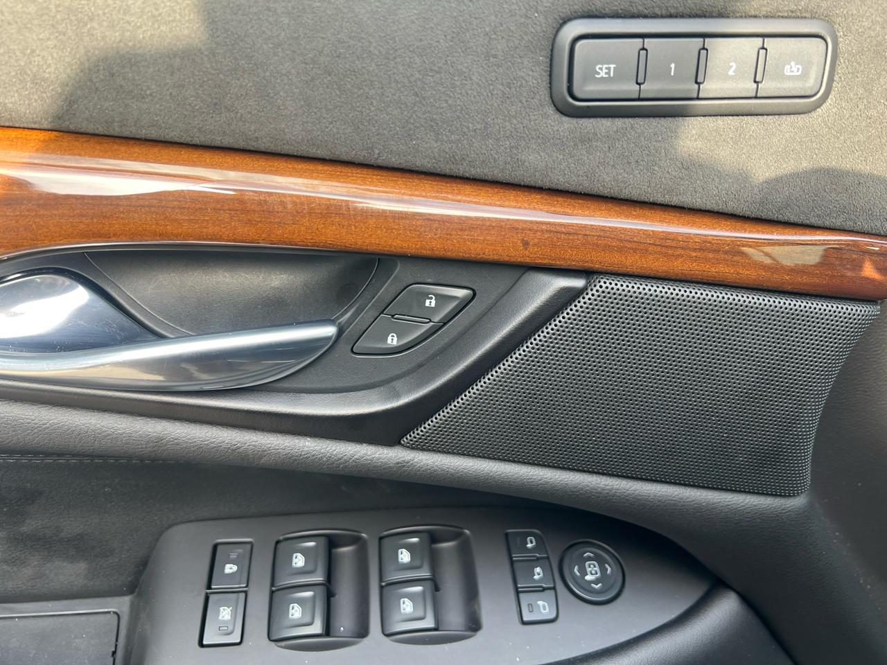 Cadillac Escalade 4WD 4dr Luxury 2020