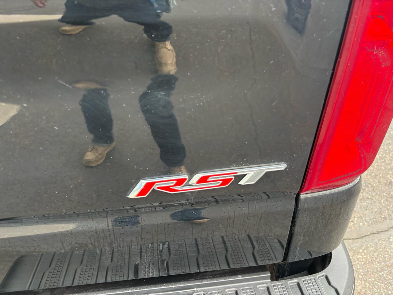 Chevrolet Silverado 1500 4WD Crew Cab 147" RST 2020