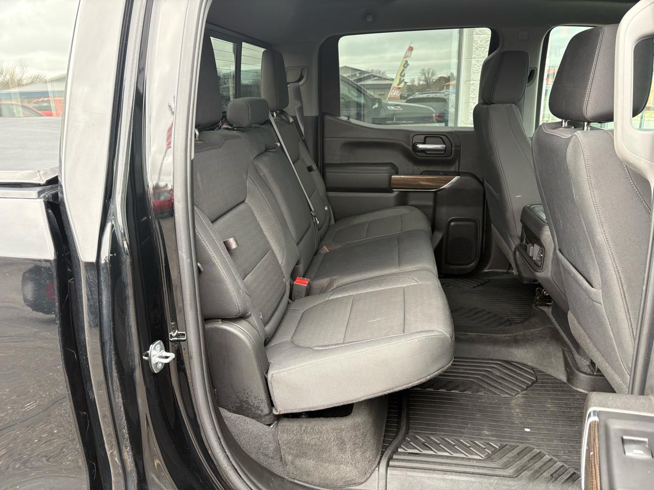 Chevrolet Silverado 1500 4WD Crew Cab 147" RST 2020