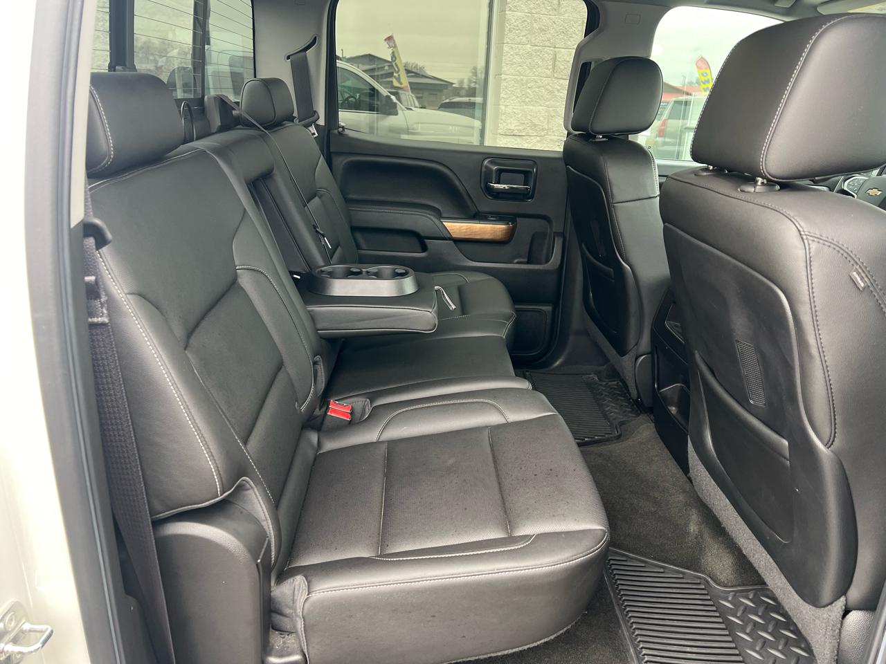 Chevrolet Silverado 1500 4WD Crew Cab 143.5" LTZ w/1LZ 2015