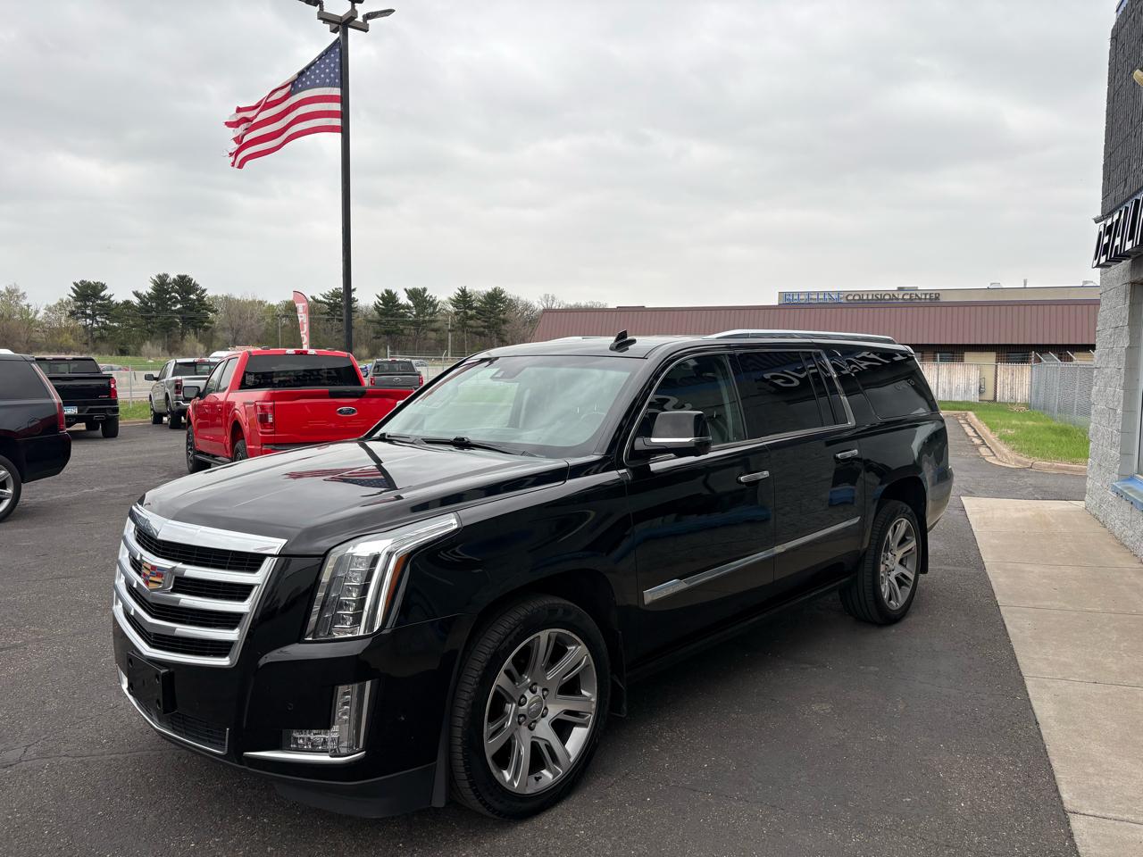 Cadillac Escalade ESV 4WD 4dr Premium Luxury 2017