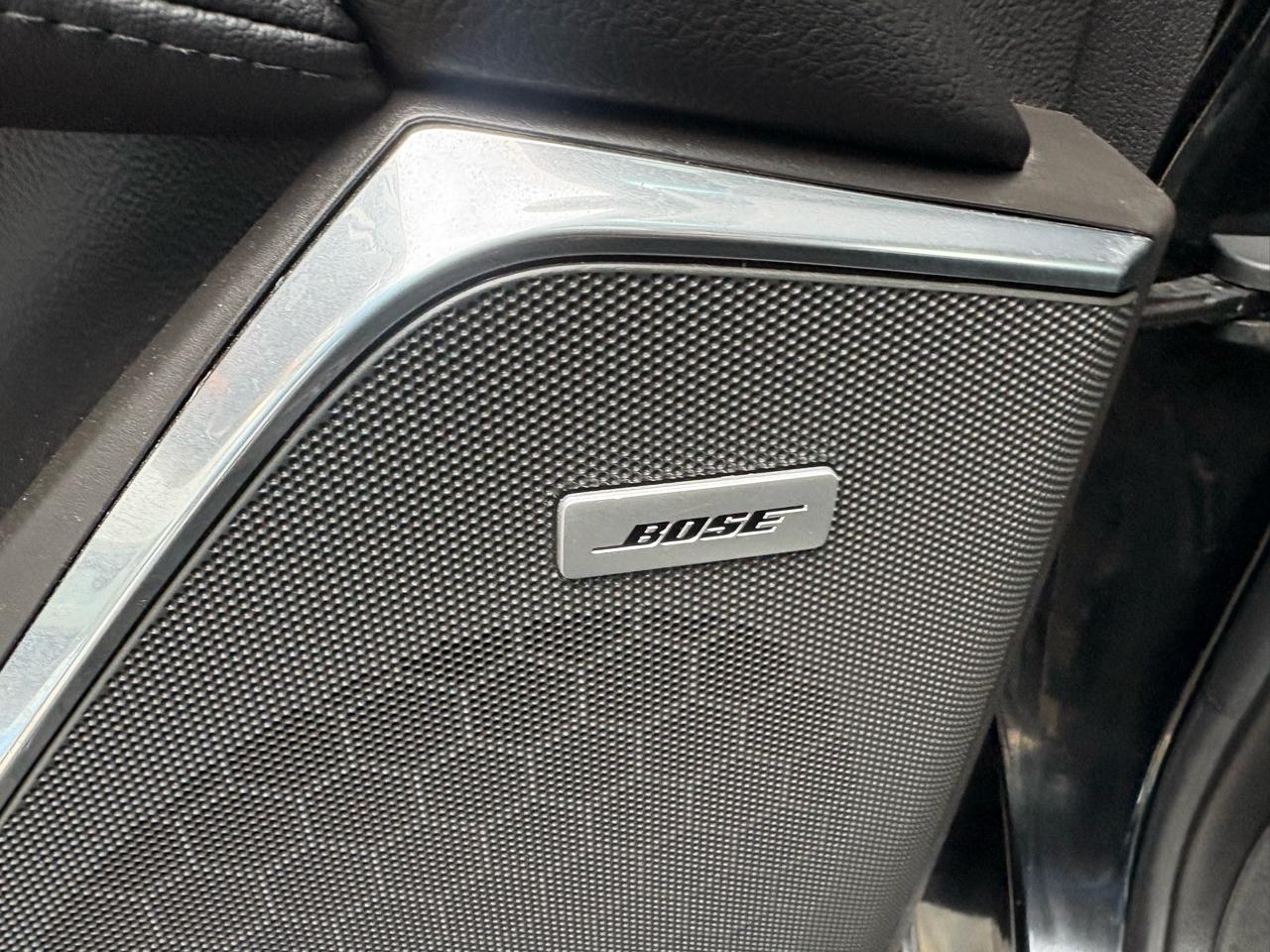 Cadillac Escalade ESV 4WD 4dr Premium Luxury 2017