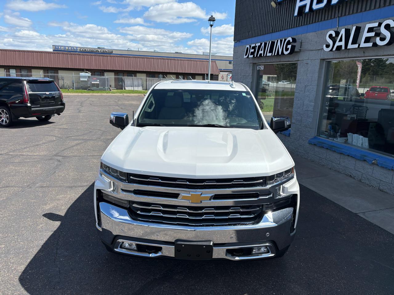 Chevrolet Silverado 1500 4WD Crew Cab 147" LTZ 2021