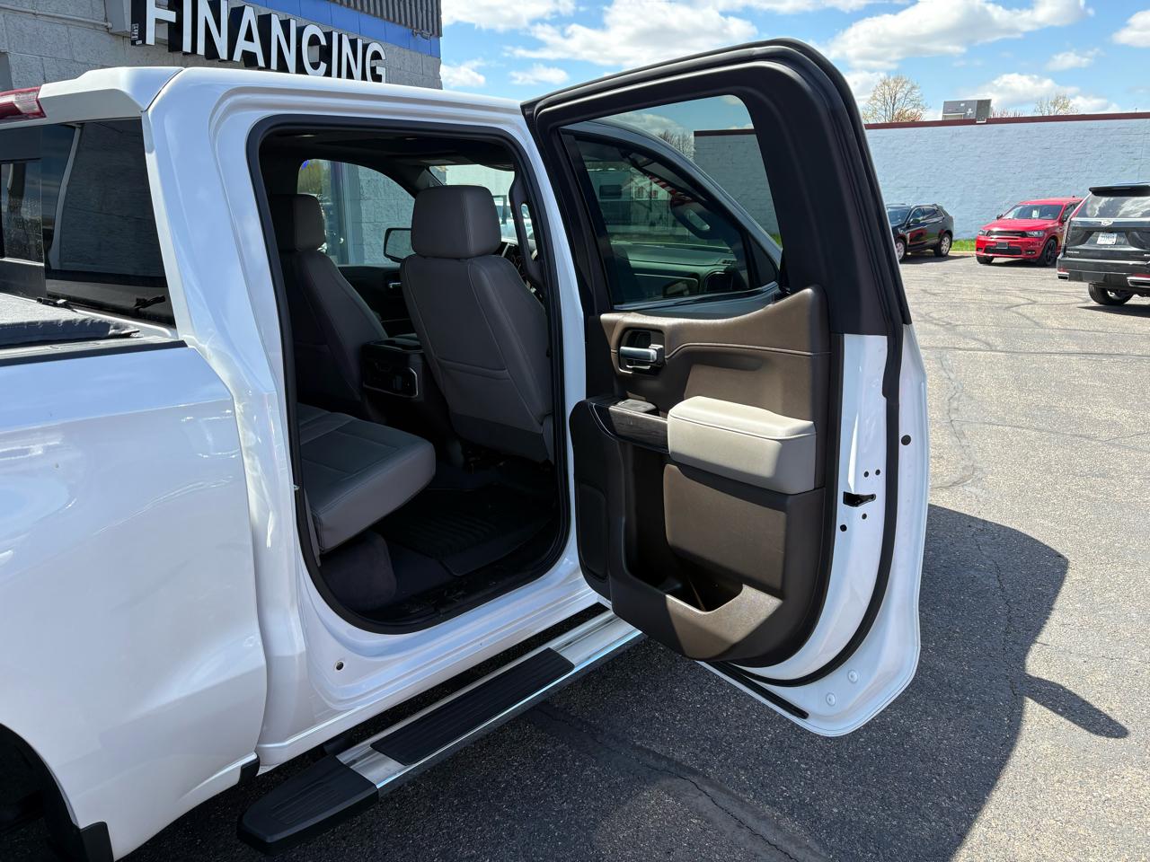 Chevrolet Silverado 1500 4WD Crew Cab 147" LTZ 2021