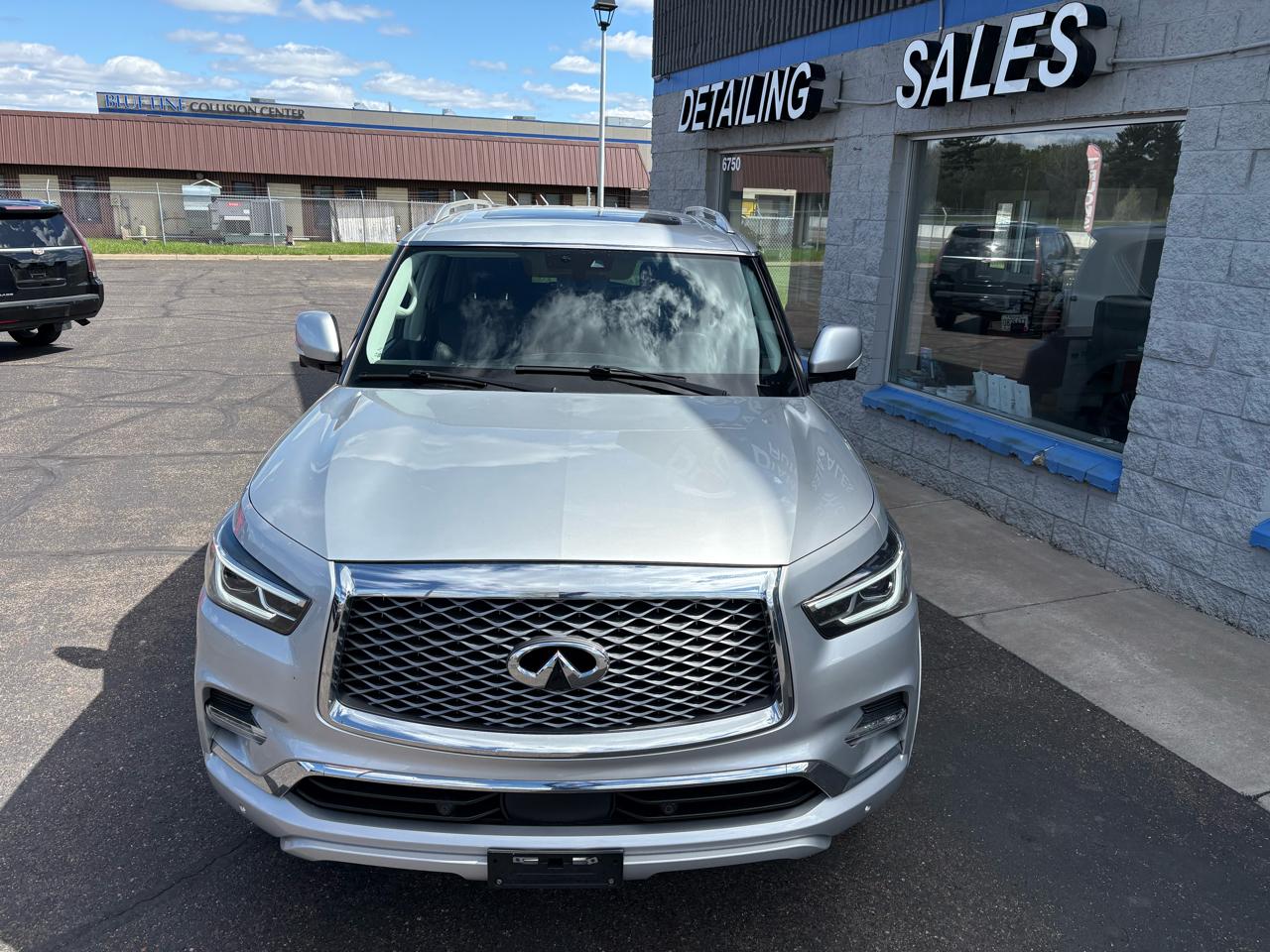Infiniti QX80 LUXE AWD 2020