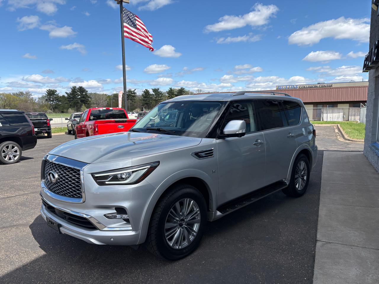Infiniti QX80 LUXE AWD 2020