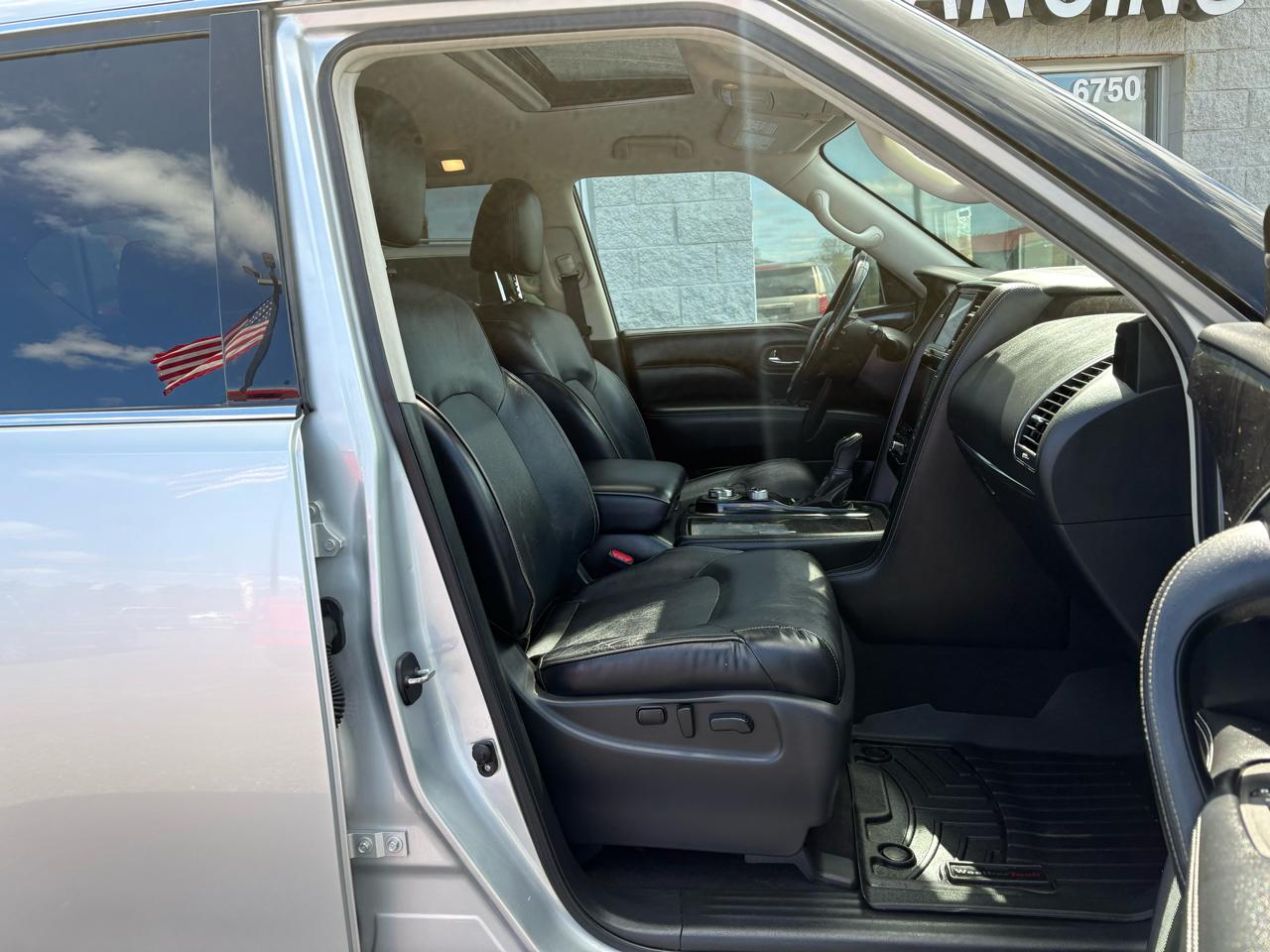 Infiniti QX80 LUXE AWD 2020