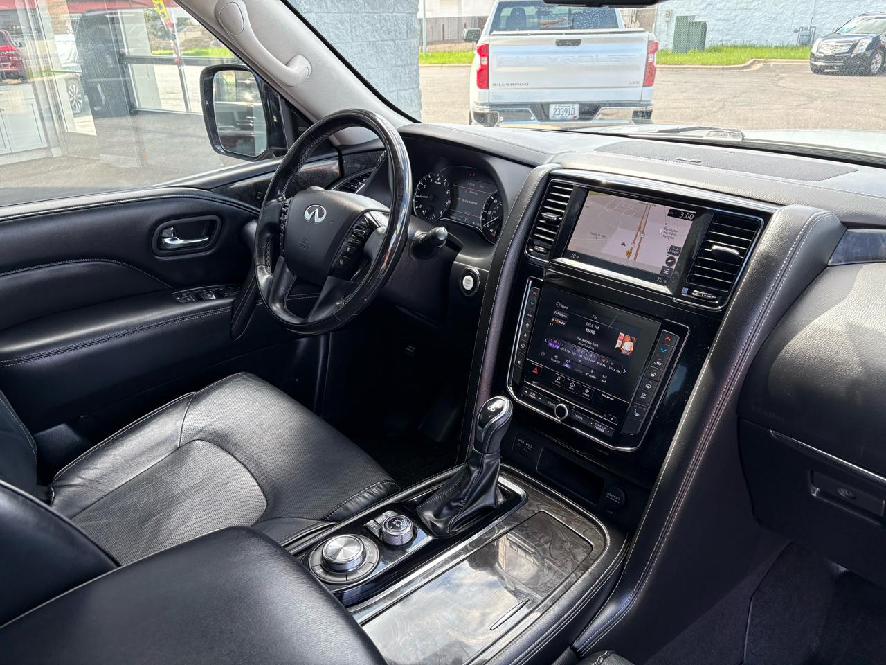 Infiniti QX80 LUXE AWD 2020