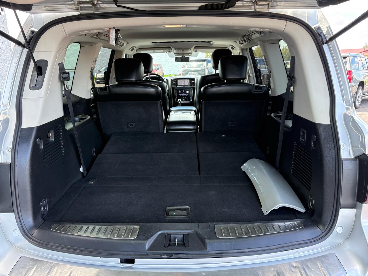 Infiniti QX80 LUXE AWD 2020