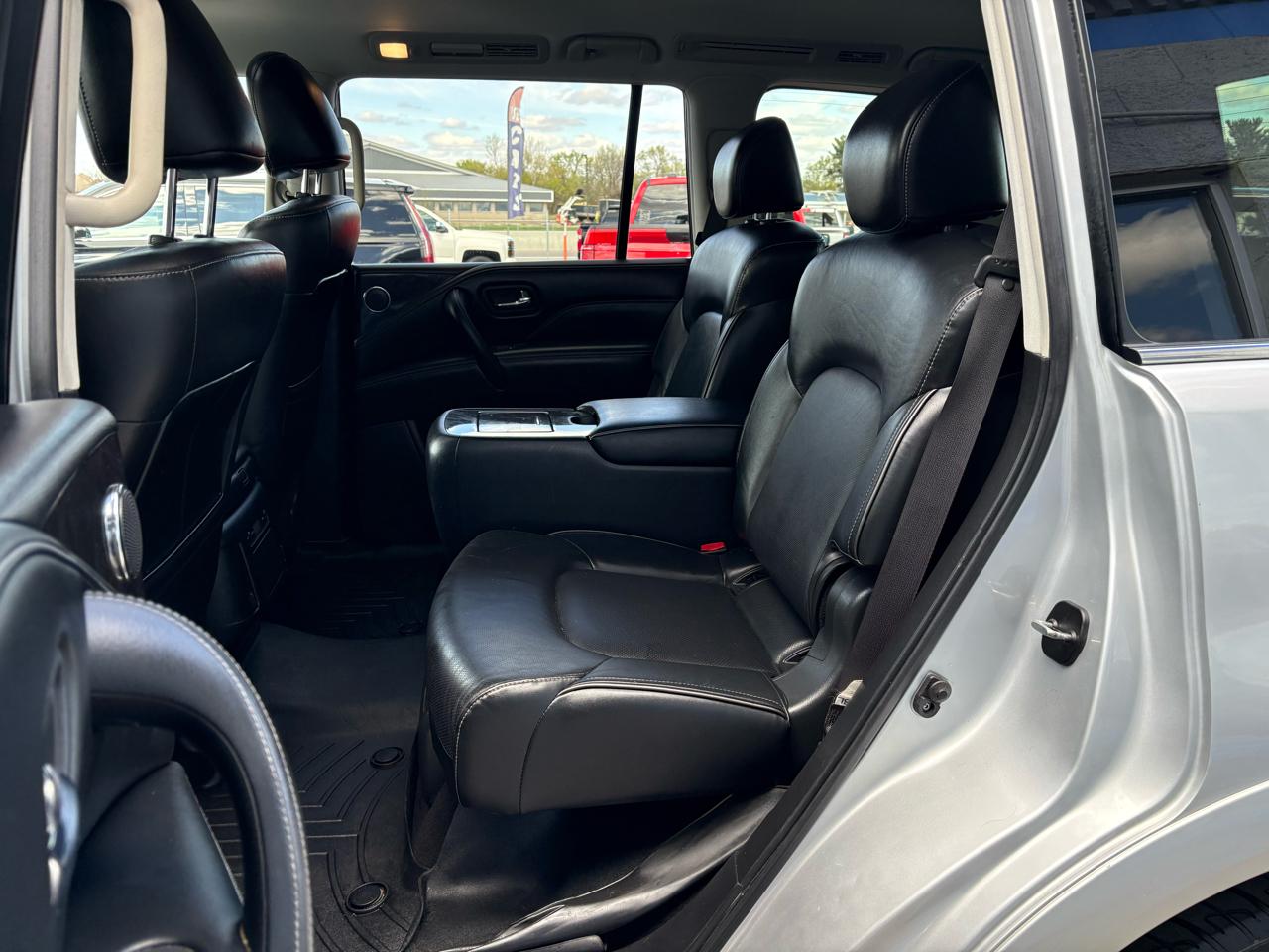 Infiniti QX80 LUXE AWD 2020