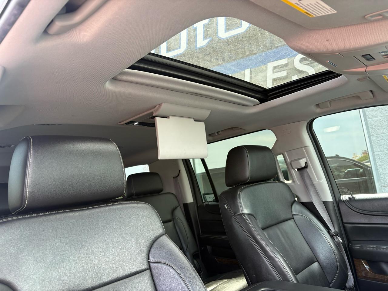Chevrolet Suburban 4WD 4dr LT 2015