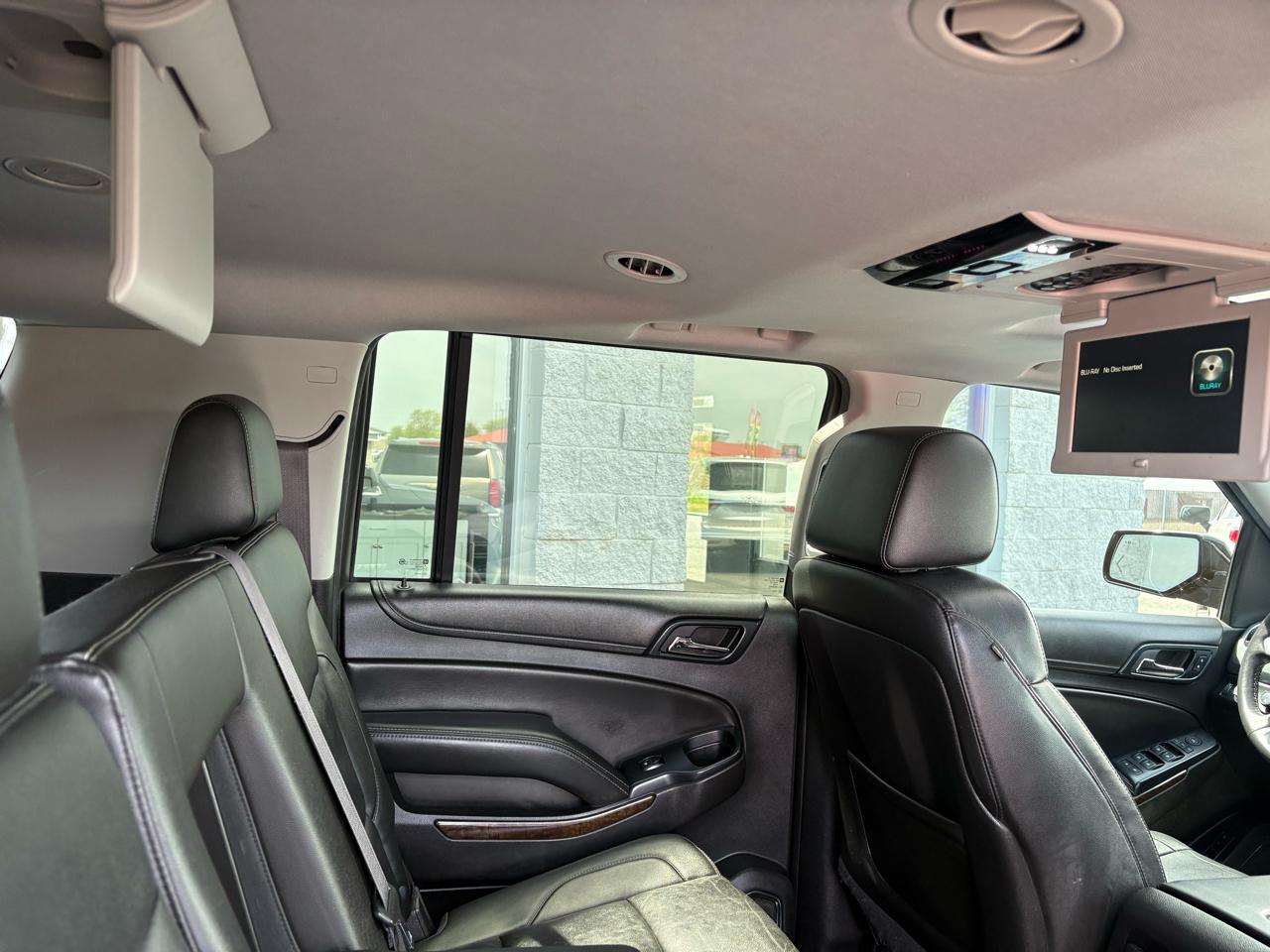 Chevrolet Suburban 4WD 4dr LT 2015