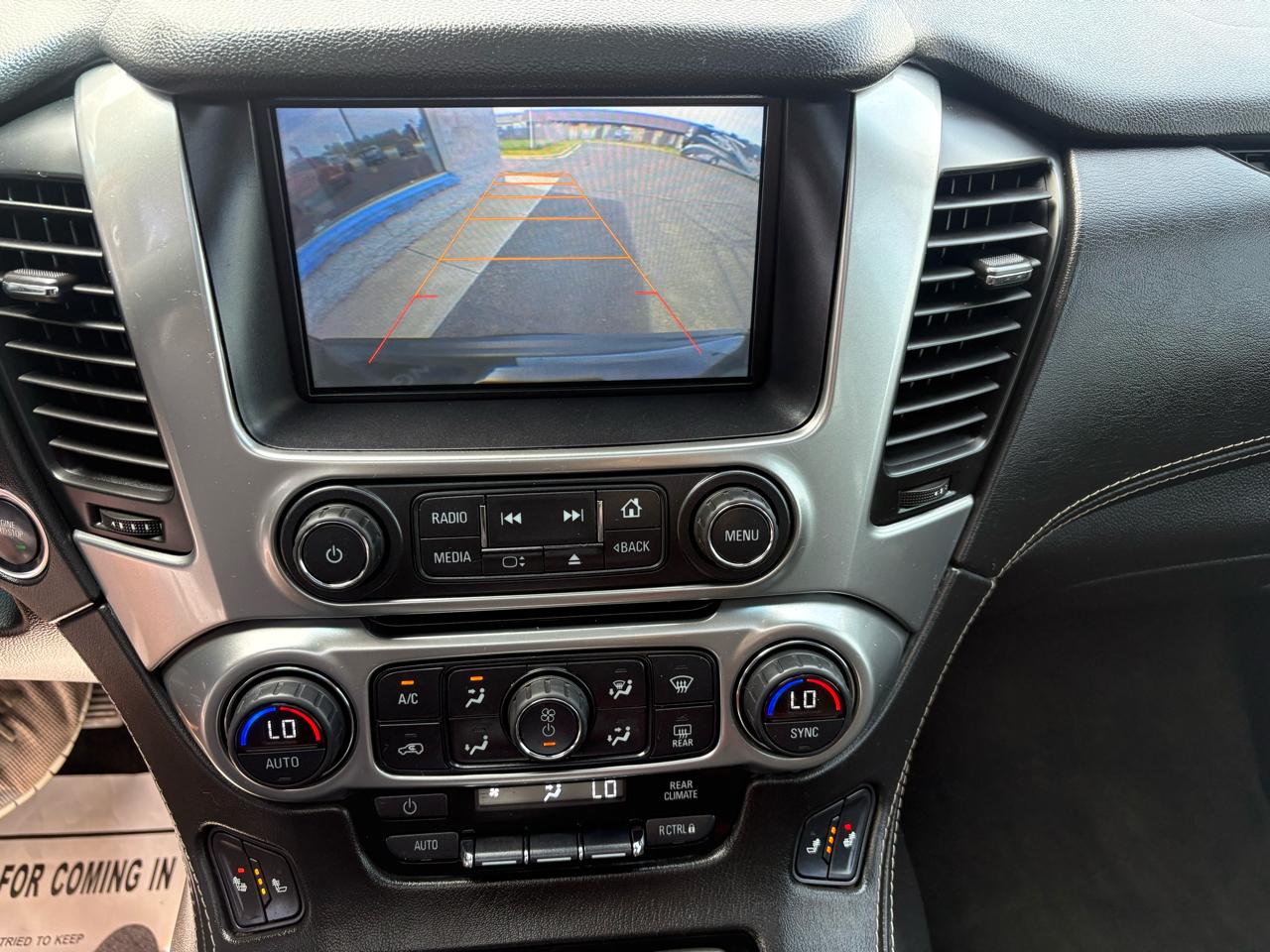 Chevrolet Suburban 4WD 4dr LT 2015