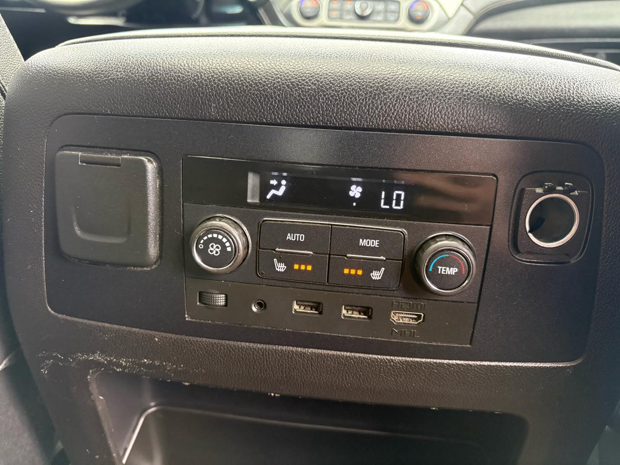 GMC Yukon 4WD 4dr SLT 2017