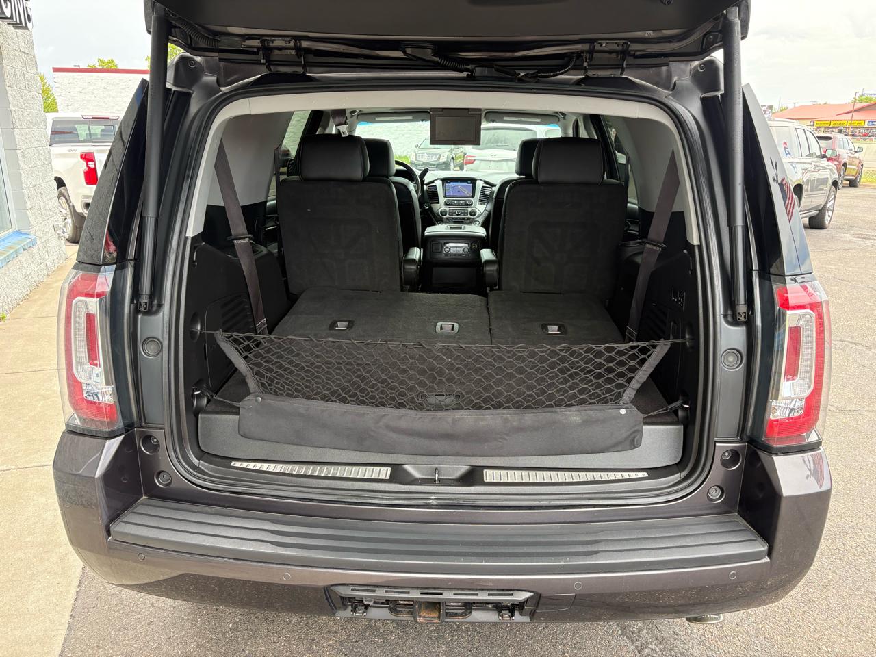 GMC Yukon 4WD 4dr SLT 2017