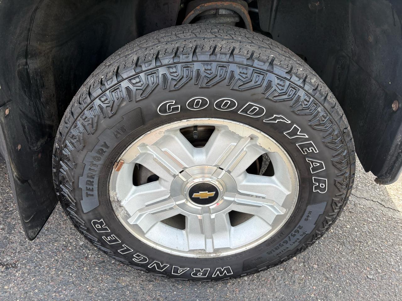 Chevrolet Silverado 1500 4WD Ext Cab 143.5" LT 2013