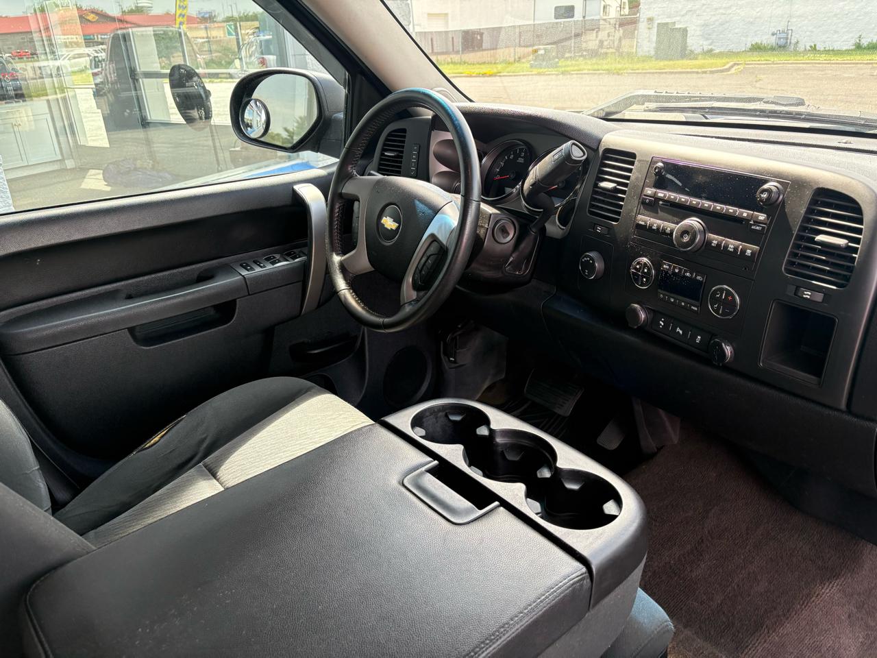 Chevrolet Silverado 1500 4WD Ext Cab 143.5" LT 2013