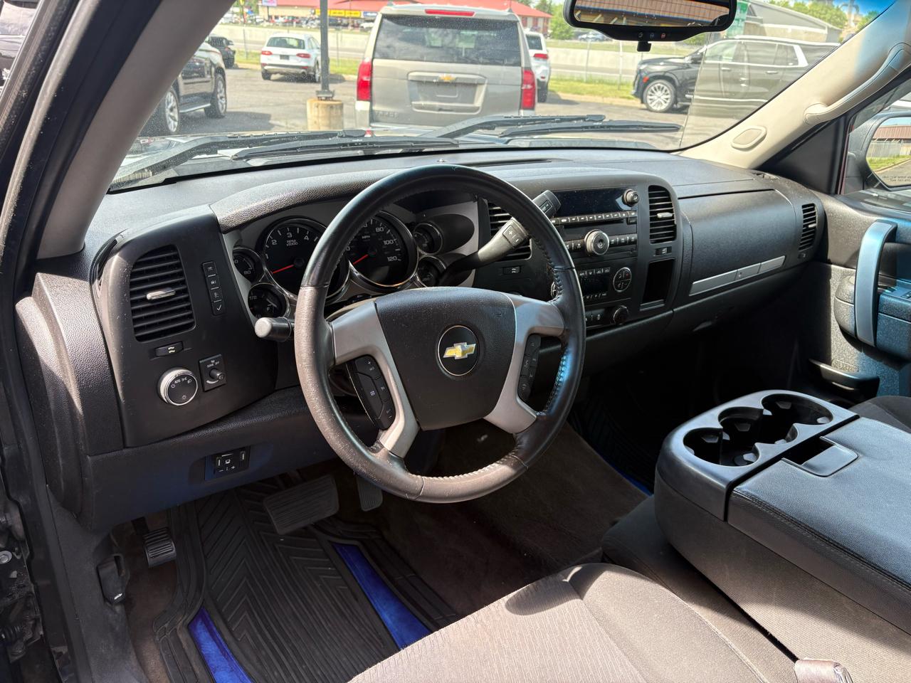 Chevrolet Silverado 1500 4WD Ext Cab 143.5" LT 2013