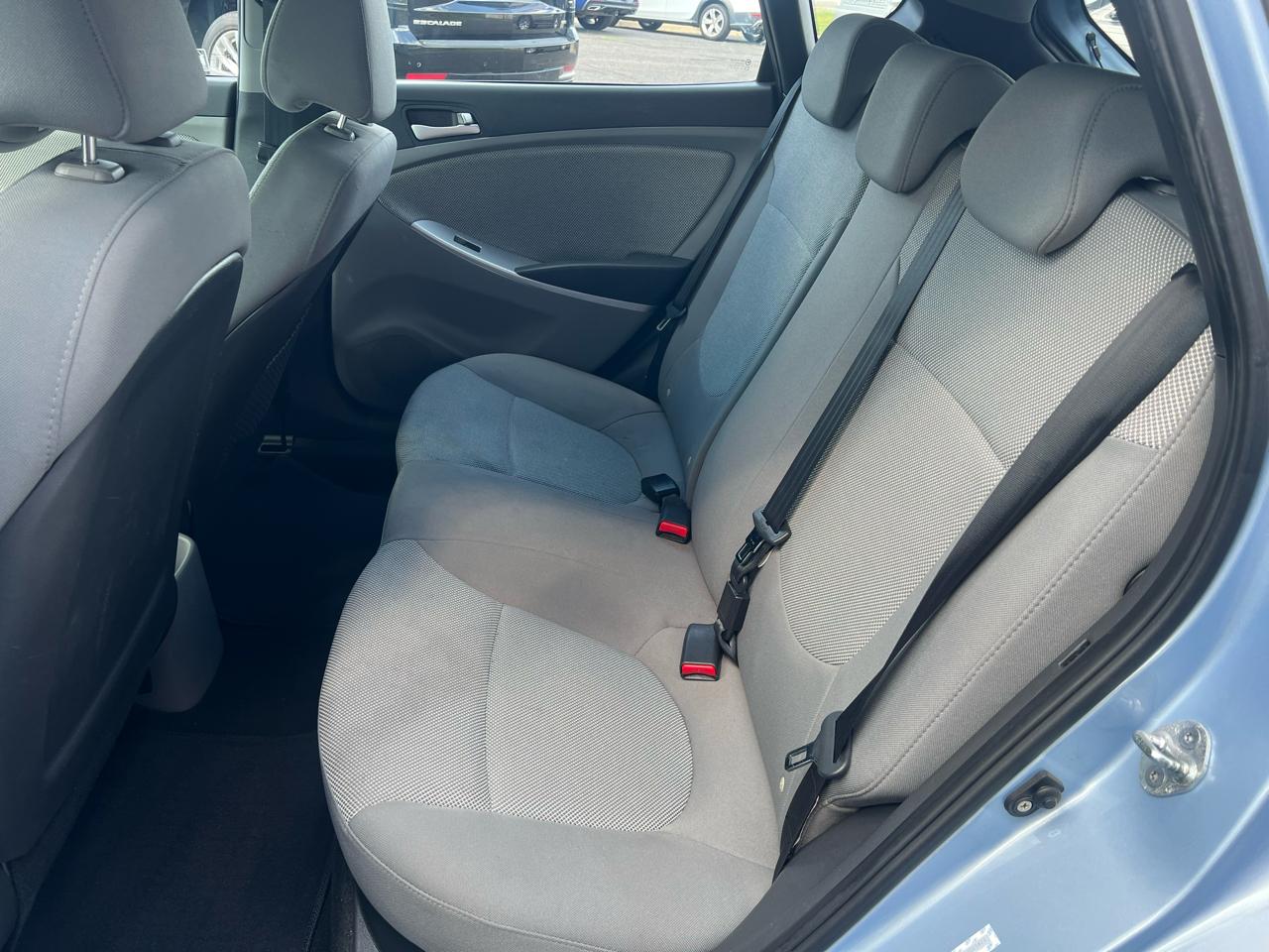 Hyundai Accent 5dr HB Auto GS 2012