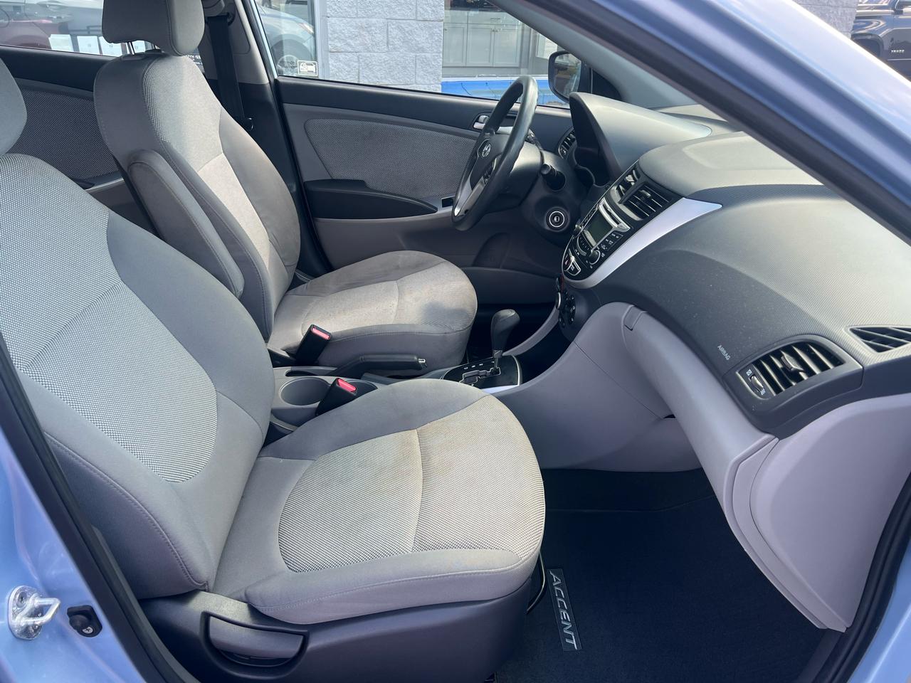 Hyundai Accent 5dr HB Auto GS 2012