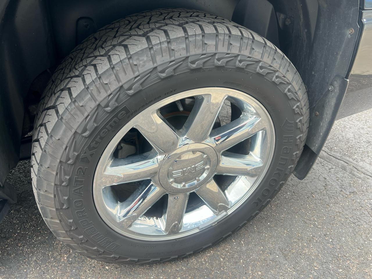 GMC Yukon XL AWD 4dr Denali 2014