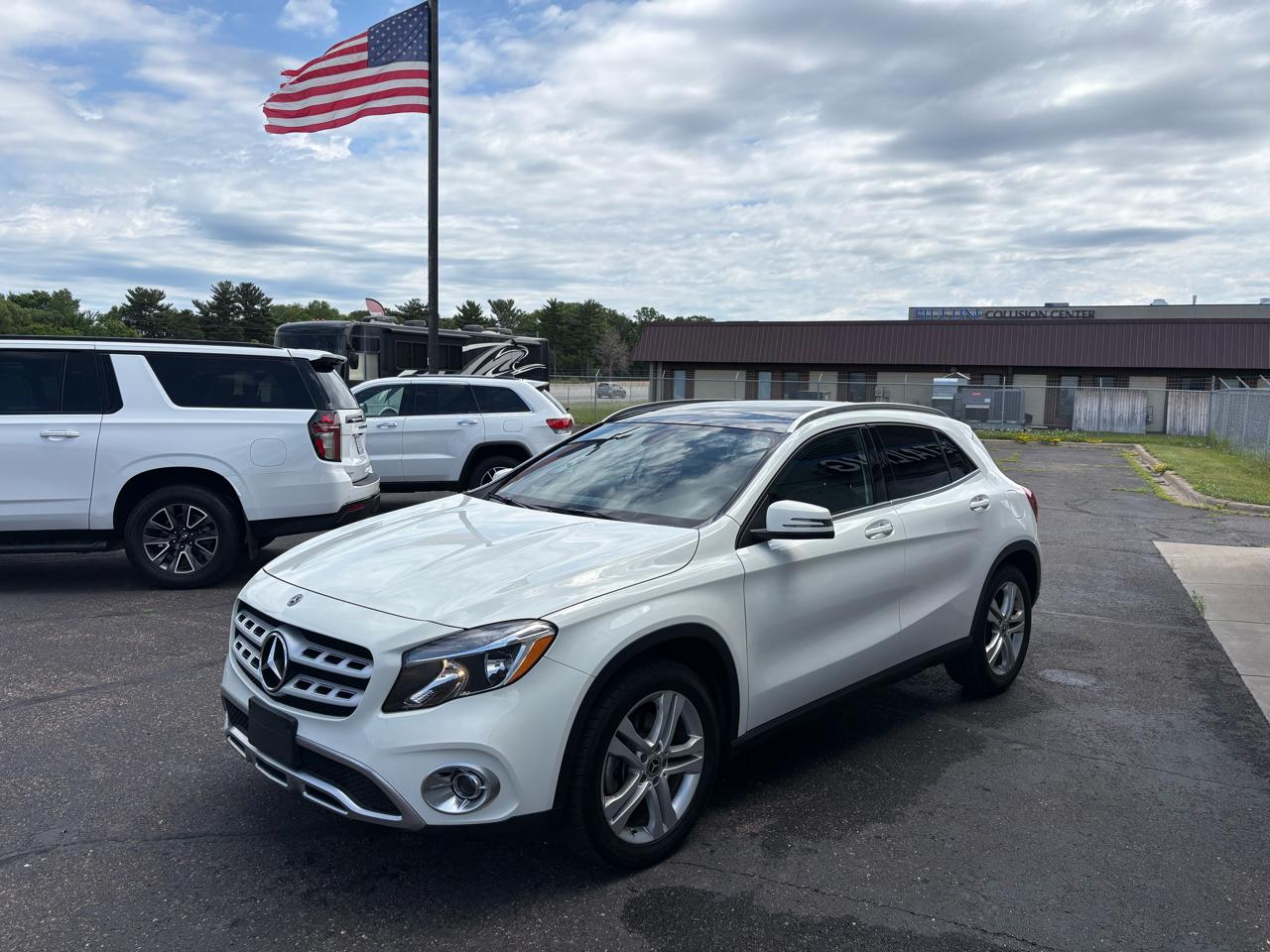 Mercedes-Benz GLA GLA 250 4MATIC SUV 2018