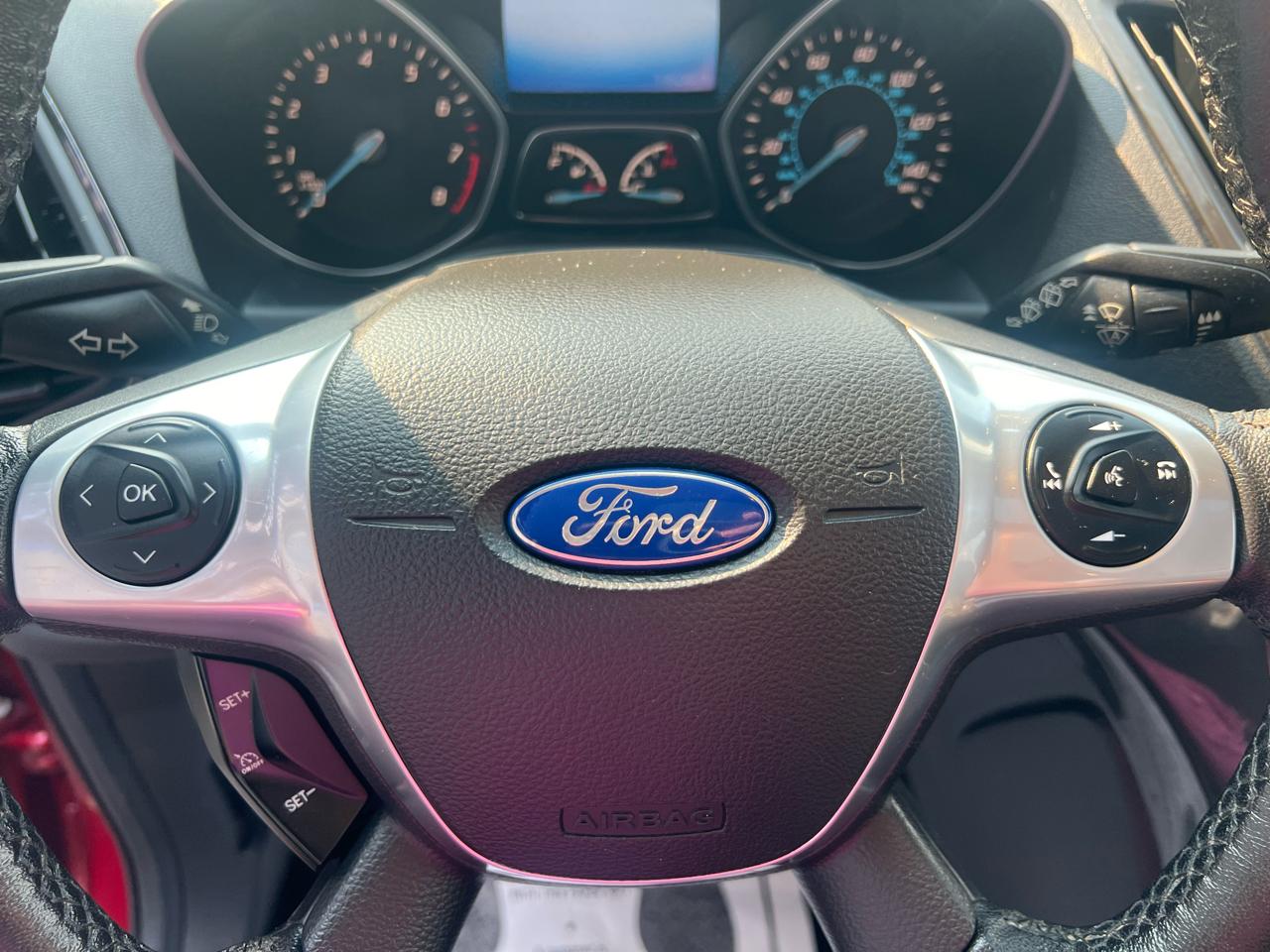 Ford Escape 4WD 4dr Titanium 2015