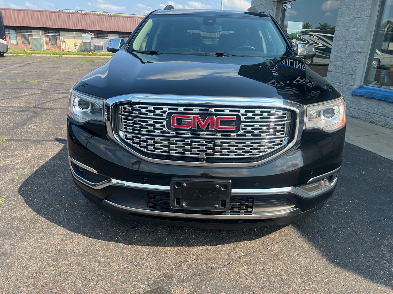 GMC Acadia AWD 4dr Denali 2019